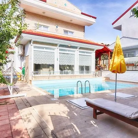 Ciftlik 8-person Private Pool فيلة فتحية