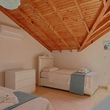 Βίλα Ciftlik 8-person Private Pool *