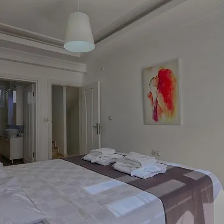 Ciftlik 8-person Private Pool Βίλα Φετιγιέ