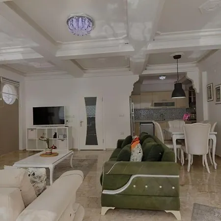 فيلة Ciftlik 8-person Private Pool *